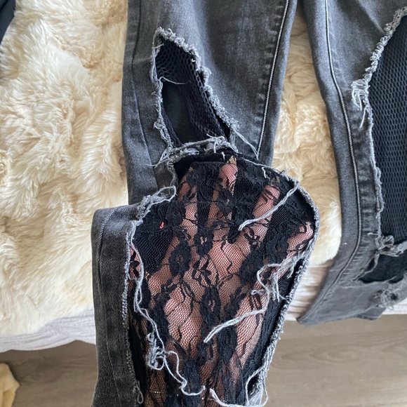 Ragged priest black lace and fishnet jeans - Picture 4 of 6